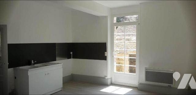 Maison 2 pièces 45 m² · à Ferrières-en-Gâtinais · 45 m² · 559 €