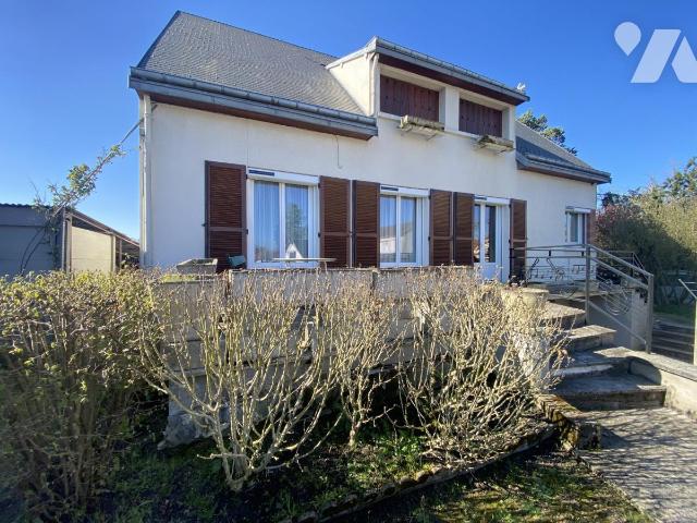 Maison 6 pièces 140 m² · à Nibelle · 140 m² · 130 000 €