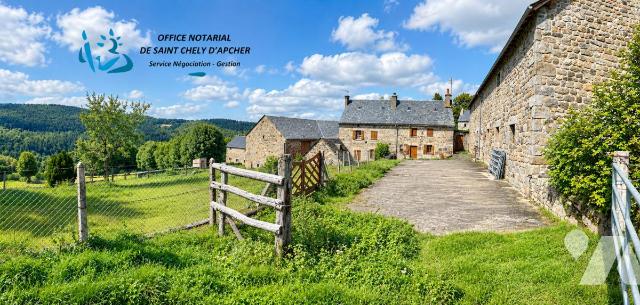 Maison 15 pièces 680 m² · à Chauchailles · 680 m² · 469 000 €