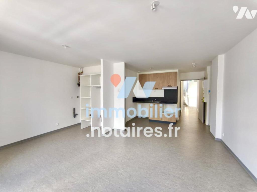 Appartement 28 m² · à Saint-Chély-d'Apcher · 28 m² · 340 €/mois