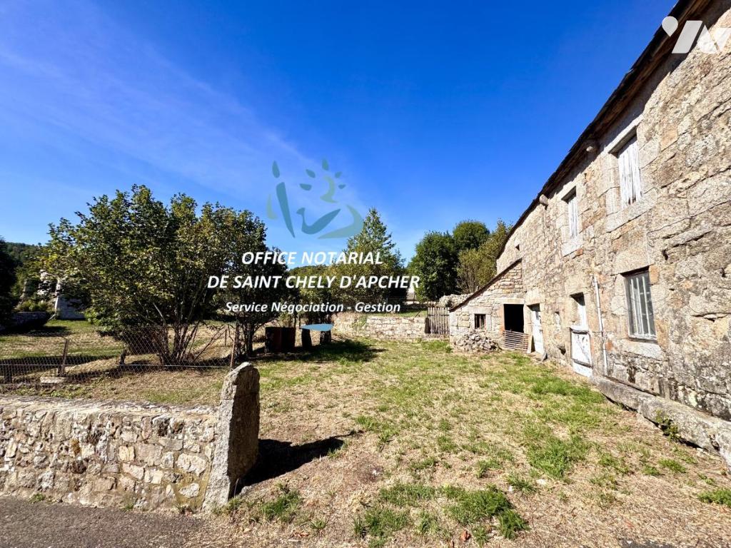 Maison 220 m² · à La Fage-Saint-Julien · 220 m² · 78 000 €