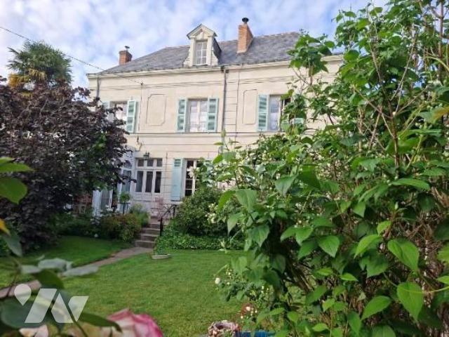 Maison 8 pièces 171 m² · à Chalonnes-sur-Loire · 171 m² · 553 000 €