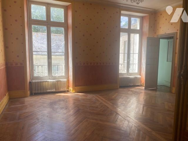 Appartement 2 pièces 83 m² · à Angers · 82,5 m² · 250 000 €