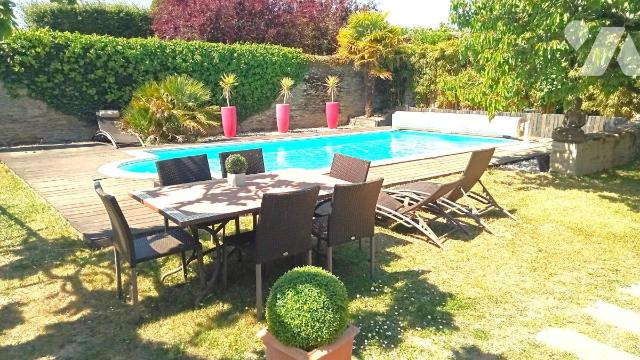 Maison 7 pièces 205 m² · à Savennières · 205,1 m² · 647 620 €