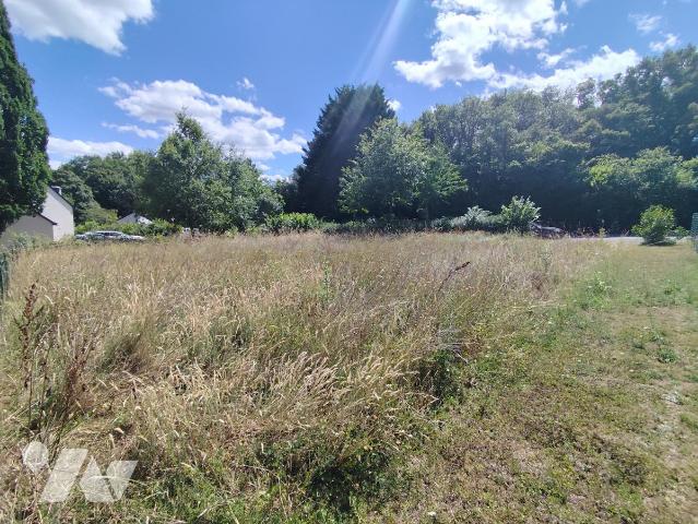 Terrain 634 m² · à Gennes-Val-de-Loire · 634 m² · 41 500 €