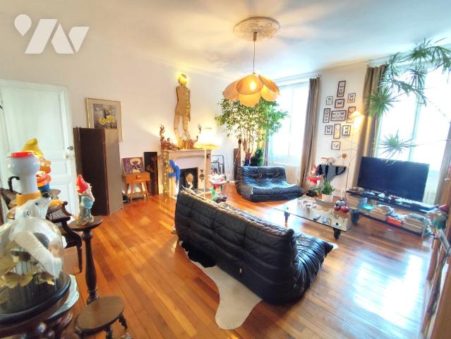 Appartement 6 pièces 30 m² · à Angers · 30 m² · 570 000 €