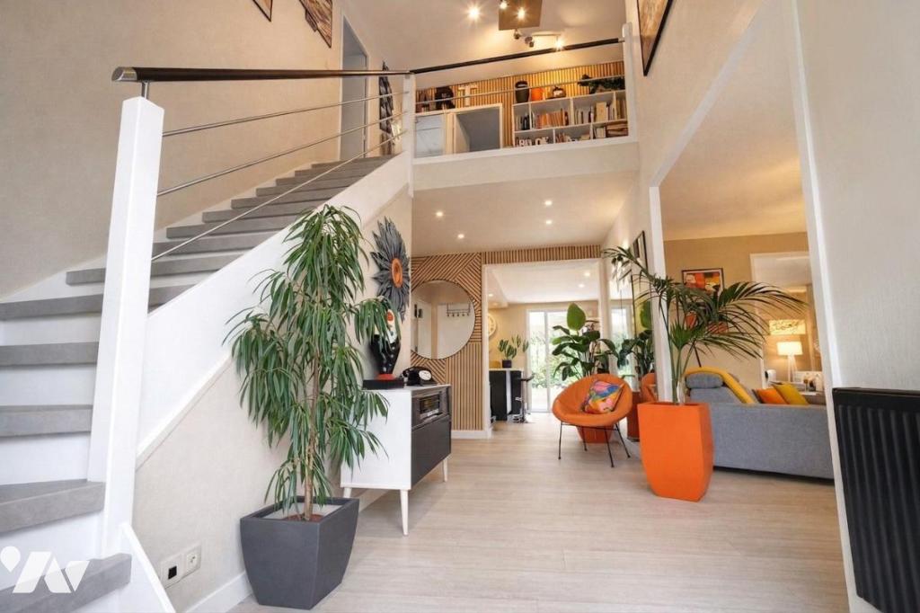 Maison 7 pièces 164 m² · à Angers · 164 m² · 561 905 €