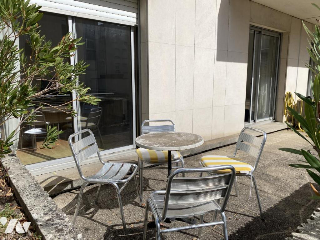 Appartement 3 pièces 77 m² · à Angers · 76,8 m² · 230 000 €