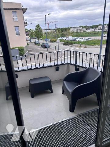Location Appartement AVRILLE