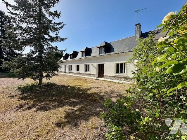 Maison 7 pièces 176 m² · à Beaufort-en-Anjou · 176 m² · 230 000 €