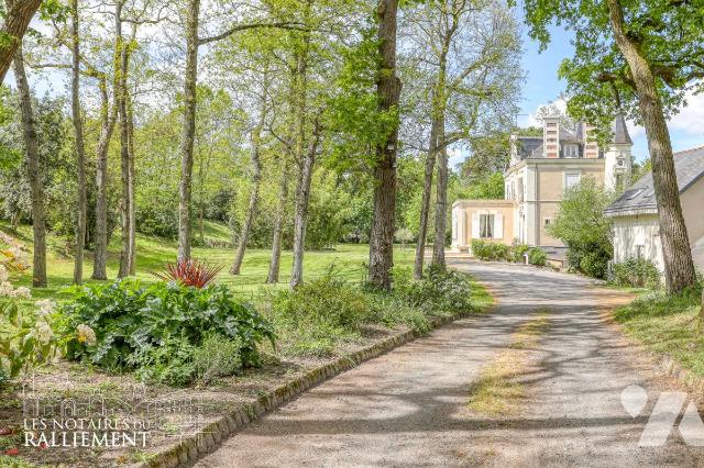 Maison 10 pièces 282 m² · à Angers · 282 m² · 1 550 000 €
