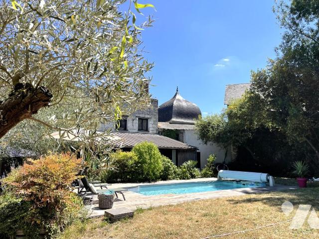 Maison 10 pièces 267 m² · à Savennières · 267 m² · 580 000 €