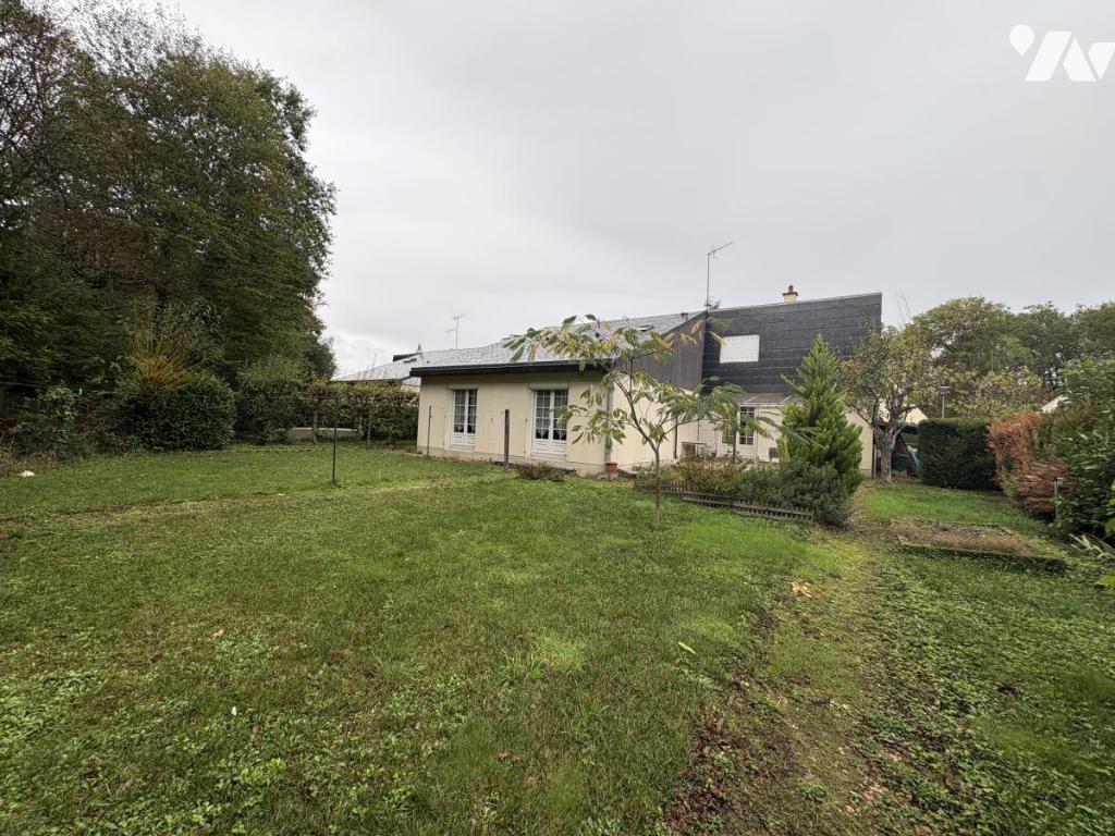Maison 7 pièces 126 m² · à Saint-Barthélemy-d'Anjou · 126,2 m² · 330 000 €