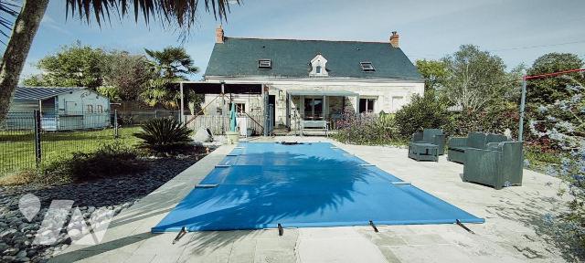 Maison 7 pièces 187 m² · à Loire-Authion · 187 m² · 450 000 €