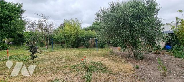 Terrain 573 m² · à Les Ponts-de-Cé · 573 m² · 145 000 €
