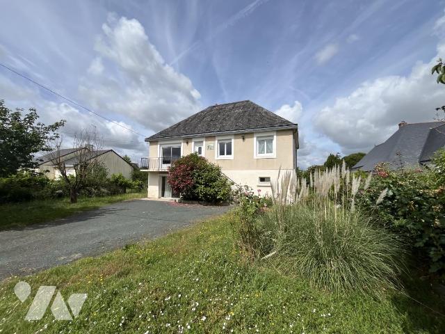 Maison 6 pièces 141 m² · à Saint-Georges-sur-Loire · 141 m² · 240 000 €