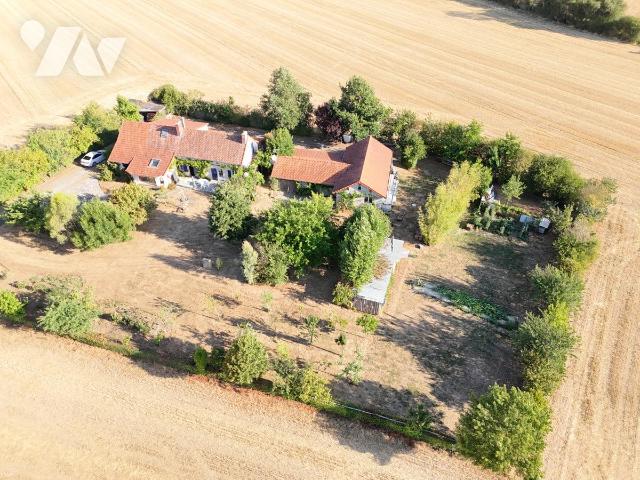 Maison 8 pièces 166 m² · à Mauges-sur-Loire · 166 m² · 340 000 €