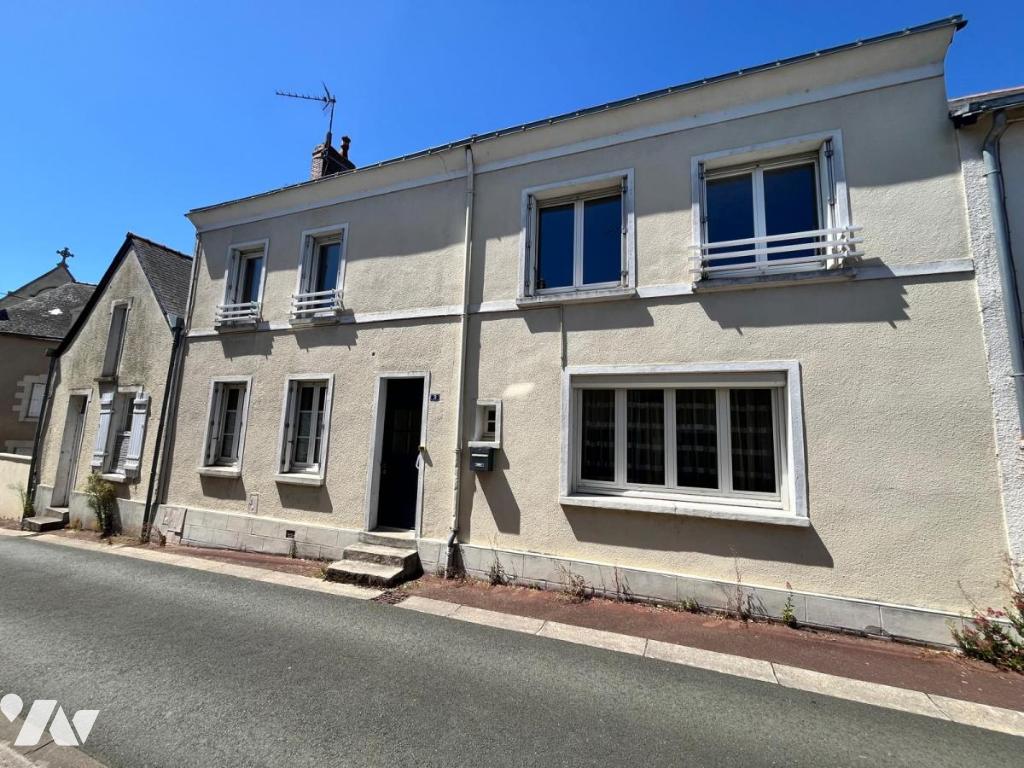 Maison 5 pièces 114 m² · à Cantenay-Épinard · 113,8 m² · 200 000 €