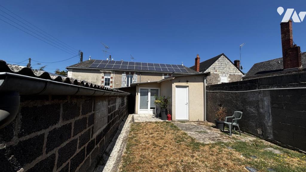 Immeuble 2 pièces 153 m² · à Mûrs-Erigné · 153 m² · 450 000 €