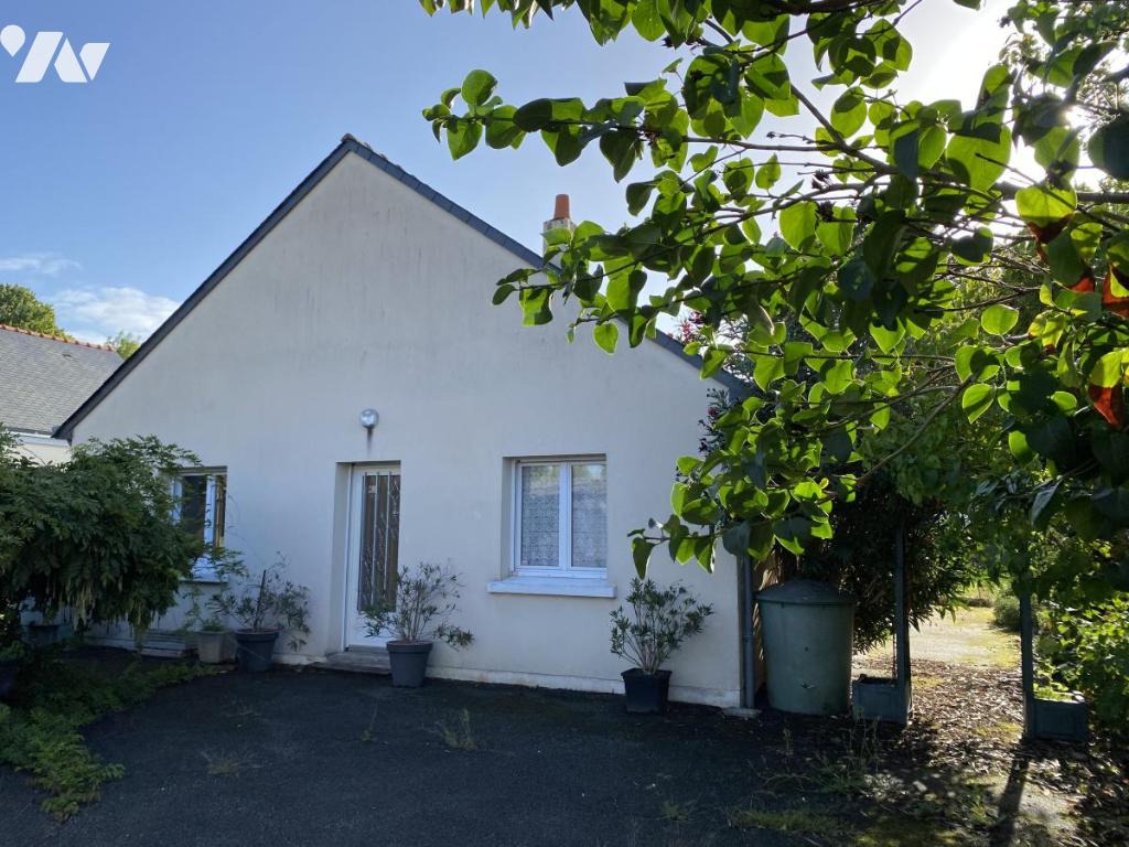 Maison 3 pièces 83 m² · à Cantenay-Épinard · 82,5 m² · 230 000 €
