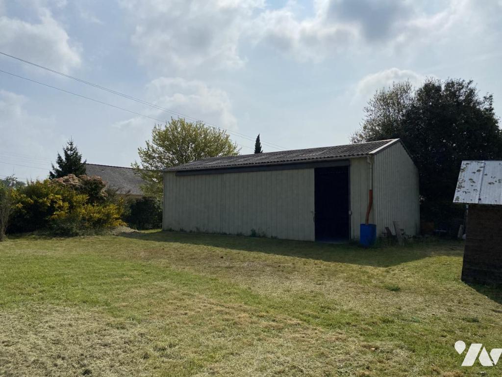 Terrain 933 m² · à Montreuil-sur-Loir · 933 m² · 90 000 €