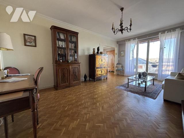 Vente - Appartement - AVRILLE - 95,32 m² - 4 pièces - 49037-1137