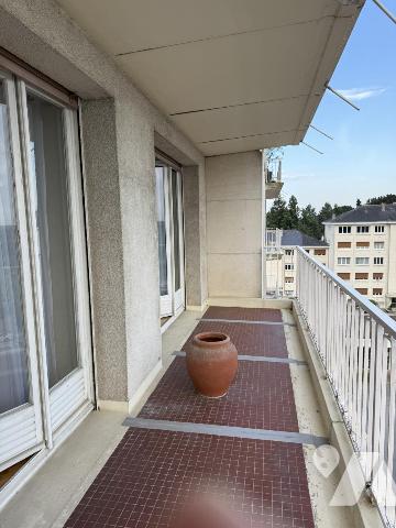 Vente - Appartement - AVRILLE - 95,32 m² - 4 pièces - 49037-1137