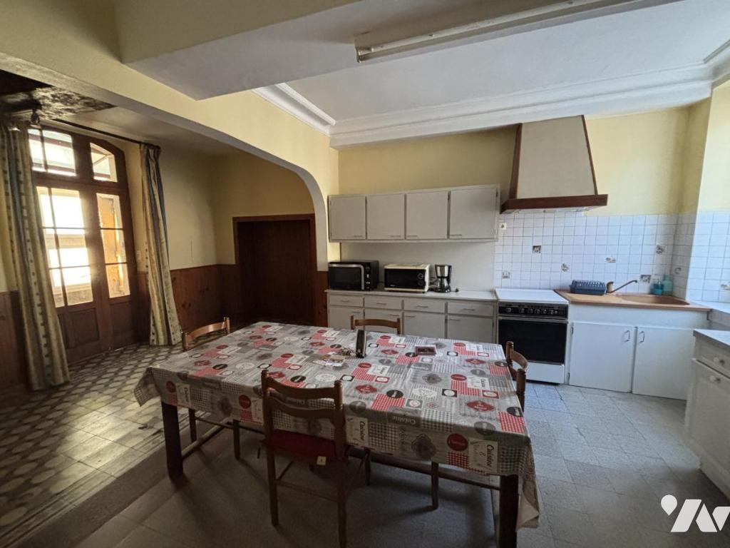 VENTE maison-BEAUFORT EN VALLEE (49)