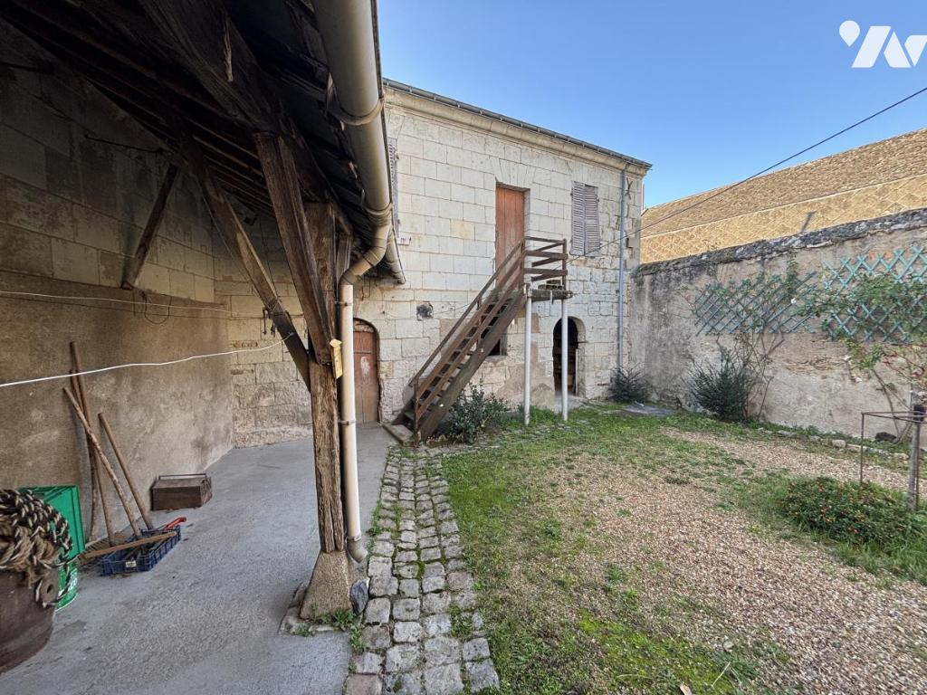 VENTE maison-BEAUFORT EN VALLEE (49)