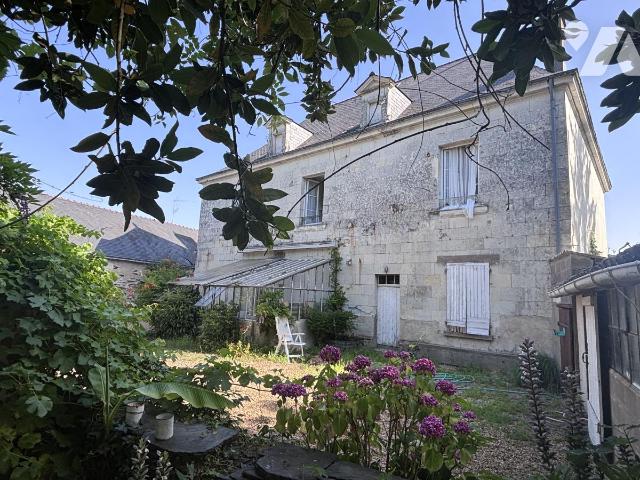 Maison 8 pièces 250 m² · à Mazé-Milon · 250 m² · 300 000 €