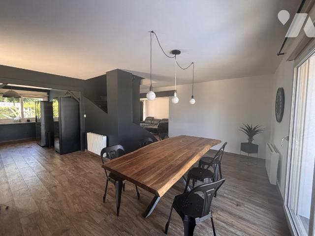 Maison 5 pièces 129 m² · à Mazé-Milon · 129 m² · 240 000 €