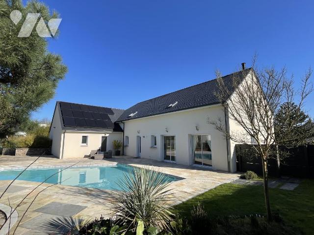 Maison 7 pièces 180 m² · à Cholet · 180 m² · 500 000 €