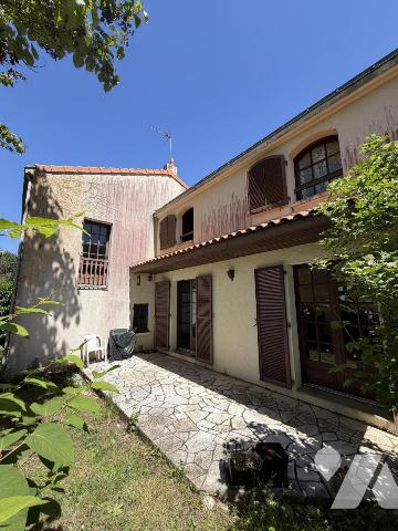 Maison 6 pièces 150 m² · à Cholet · 150 m² · 200 000 €