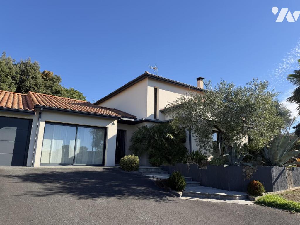 Maison 6 pièces 164 m² · à Cholet · 164 m² · 433 000 €