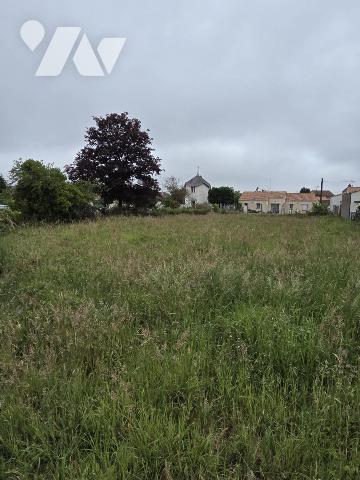 Terrain 787 m² · à Orée d'Anjou · 787 m² · 98 000 €