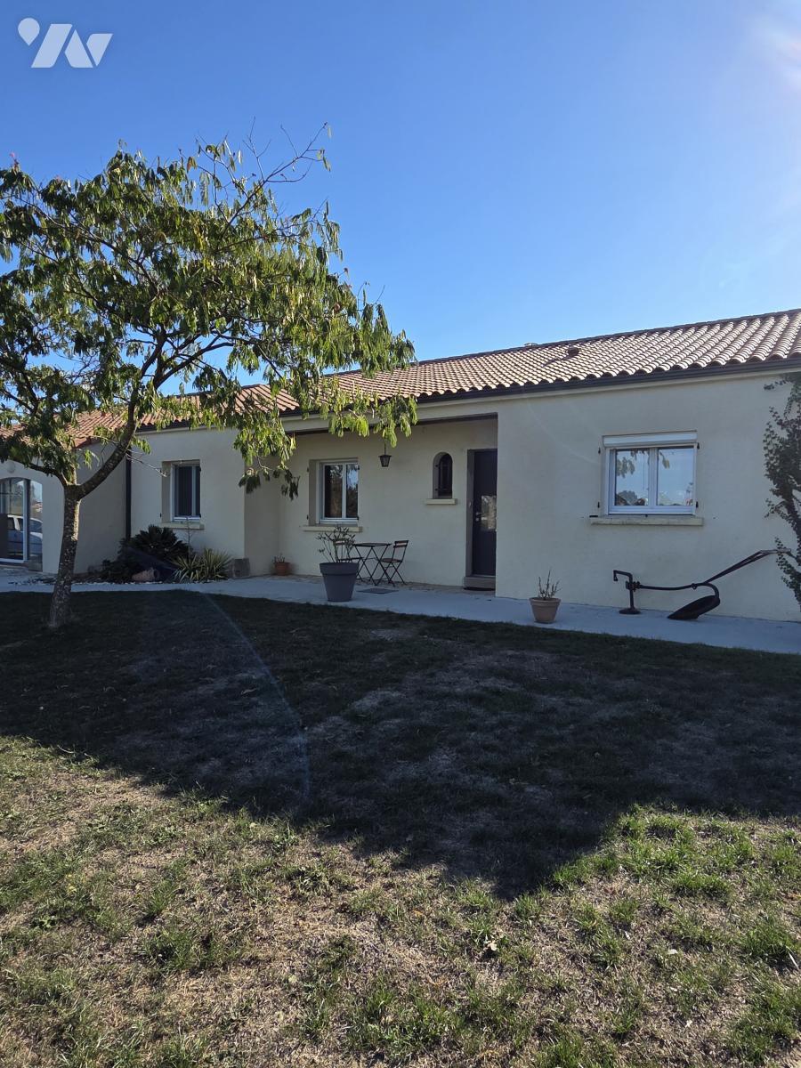 Maison 8 pièces 206 m² · à Bégrolles-en-Mauges · 206 m² · 280 000 €