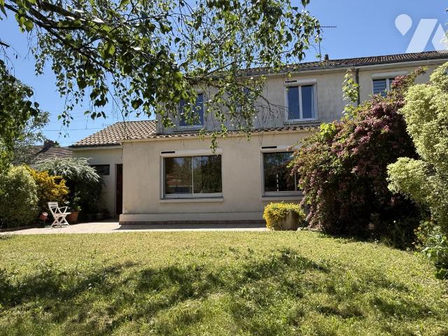 Maison 6 pièces 121 m² · à Cholet · 121 m² · 195 000 €