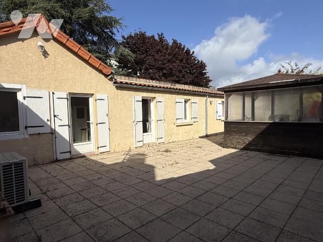 Maison 4 pièces 93 m² · à Cholet · 93 m² · 170 000 €