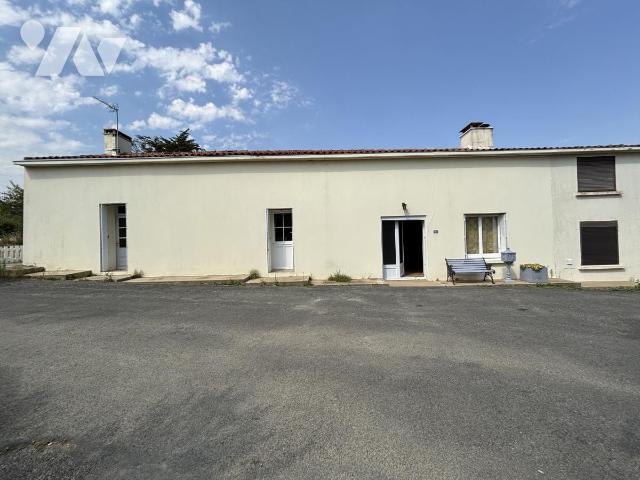 Maison 159 m² · à Orée d'Anjou · 159 m² · 150 000 €