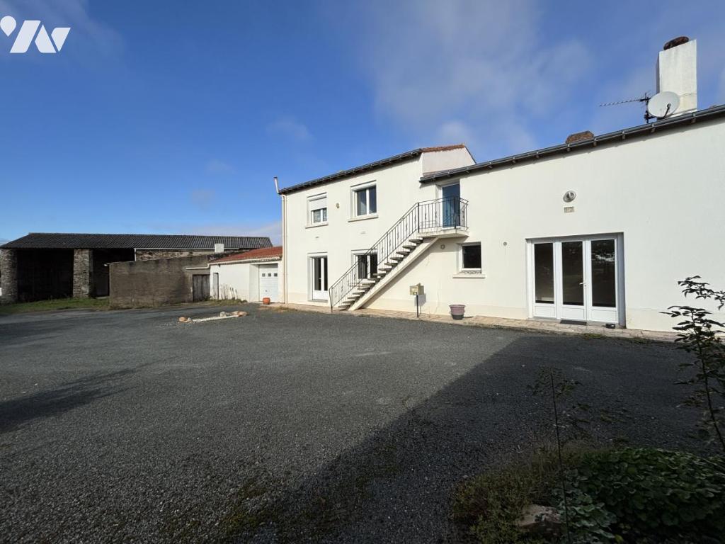 Maison 124 m² · à Orée d'Anjou · 124 m² · 220 000 €