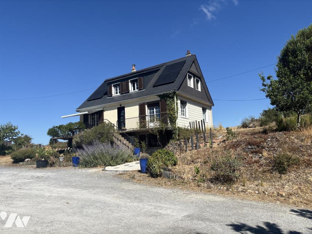 Maison 4 pièces 104 m² · à Mauges-sur-Loire · 104 m² · 280 000 €