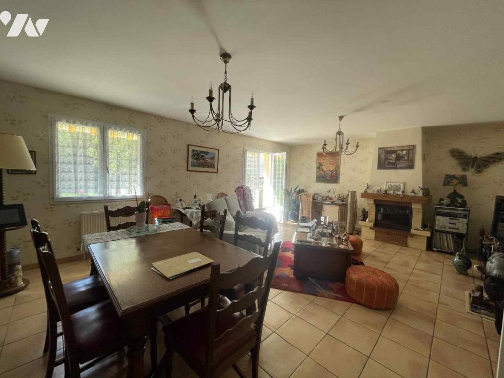 VENTE maison-BAGNEUX (49)