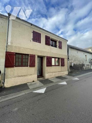 Maison 256m² — Varrains