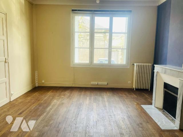 Maison 7 pièces 126 m² · à Saumur · 126 m² · 220 000 €