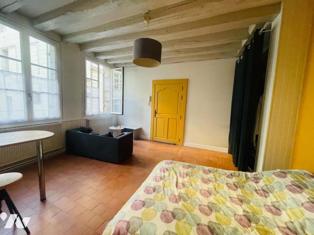 Appartement 1 pièce 27 m² · à Saumur · 26,9 m² · 60 000 €