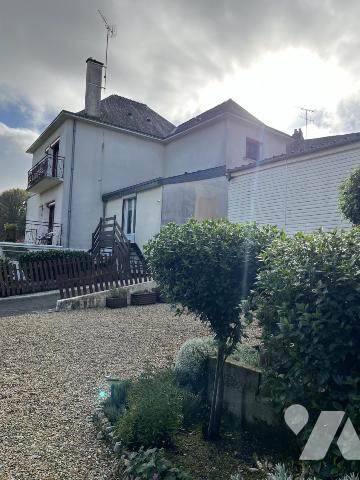 Maison 7 pièces 143 m² · à Segré-en-Anjou Bleu · 142,5 m² · 210 000 €