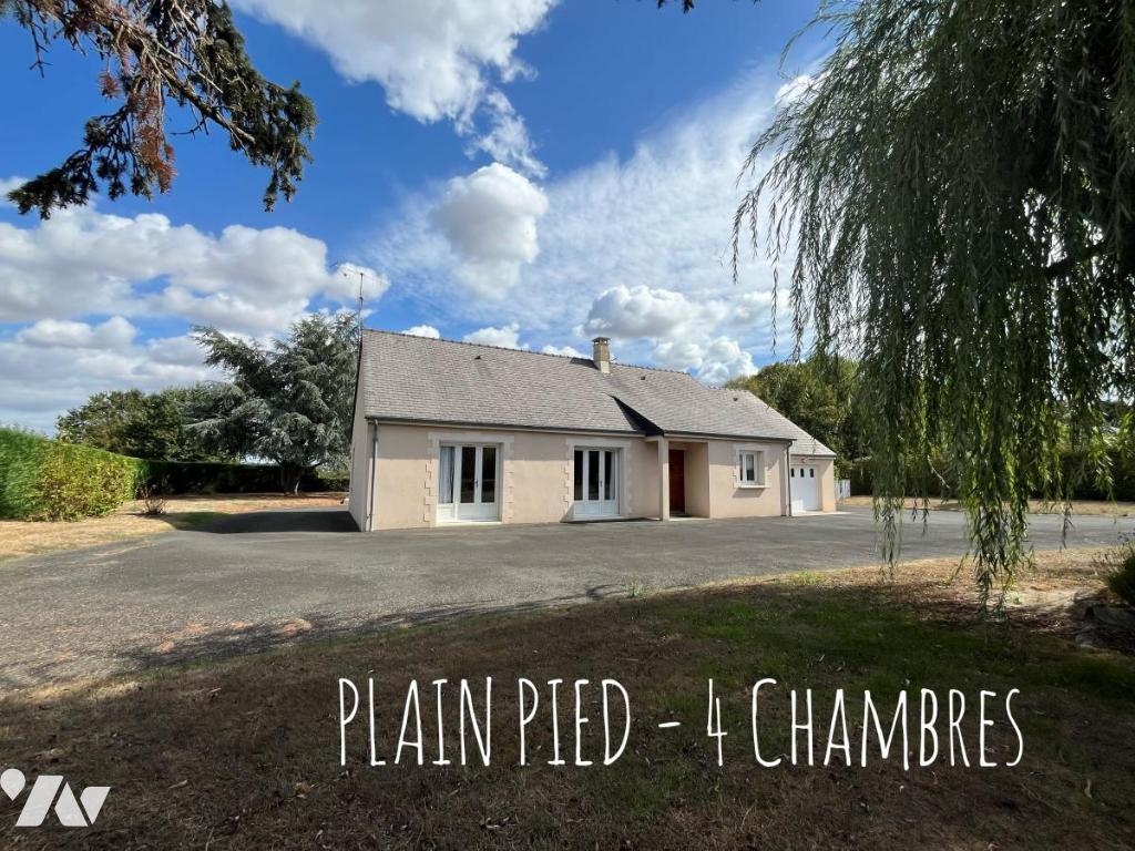 Maison 6 pièces 116 m² · à Segré-en-Anjou Bleu · 115,5 m² · 225 000 €