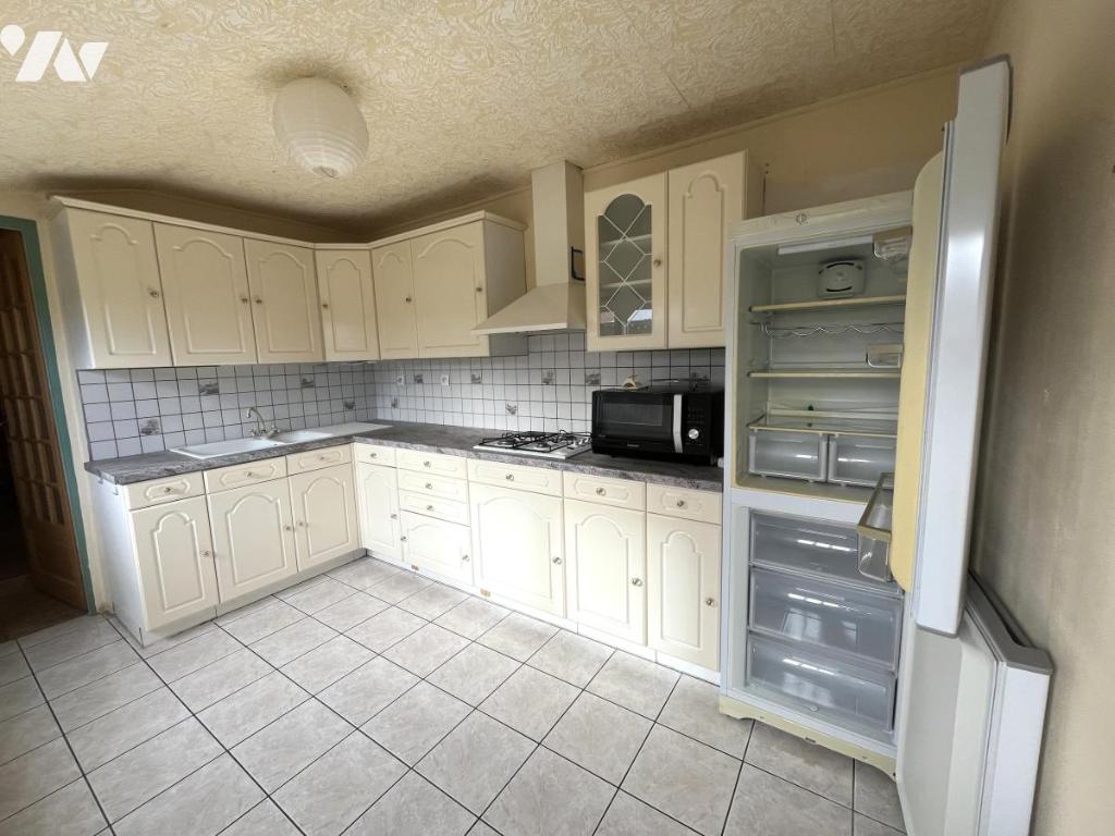 Maison 5 pièces 83 m² · à Segré-en-Anjou Bleu · 83 m² · 72 000 €
