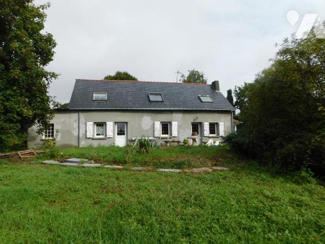 Maison 4 pièces 130 m² · à Tiercé · 130 m² · 210 000 €