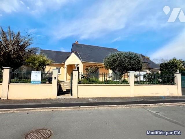 Maison 186m² — Distré